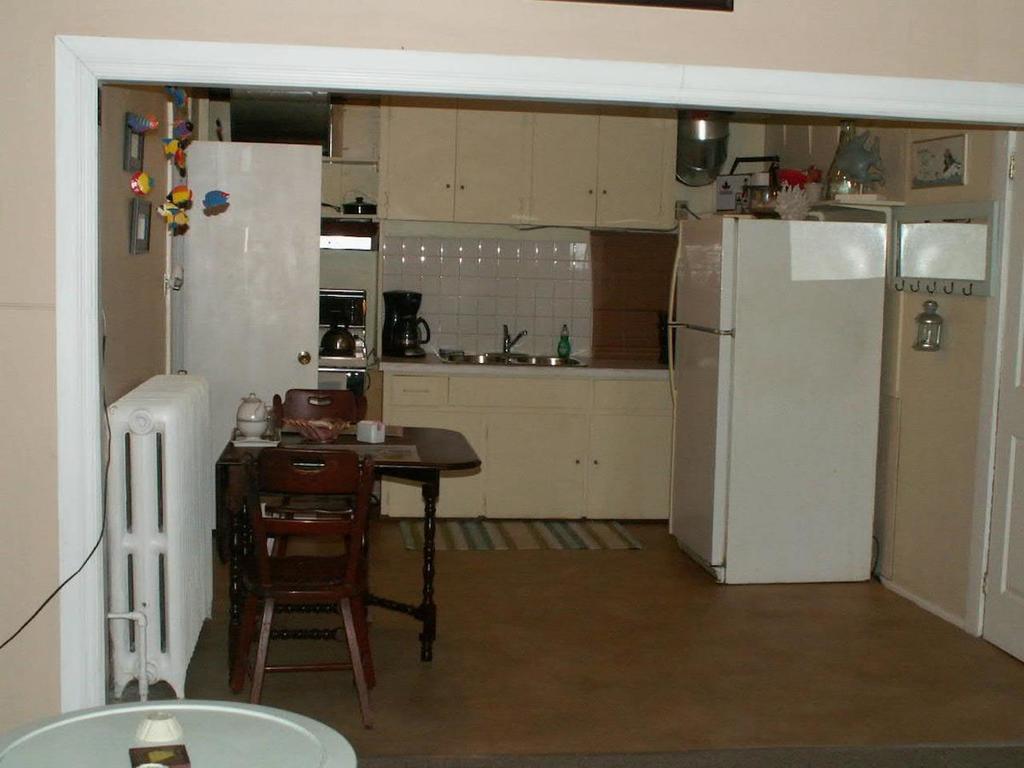 Canalside Restaurant, Inn&Kitchen Store Port Colborne Zimmer foto